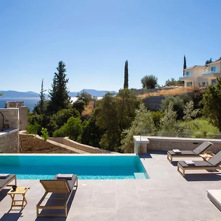 ヴィラ Valagron ニキアナ